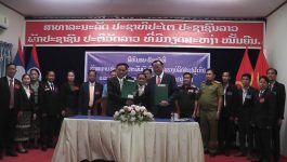 ມອບ-ຮັບໜ້າທີ່ ລະຫວ່າງ ຮັກສາການປະທານສະຫະພັນນັກຮົບເກົ່າແຂວງບໍລິຄຳໄຊ ຜູ້ເກົ່າ ແລະ ຜູ້ໄໝ່