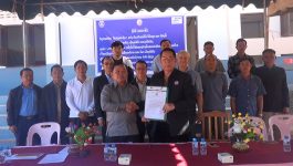 ພິທີມອບ-ຮັບ ໂຄງການກໍ່ສ້າງໂຮງຮຽນປະຖົມປາກເຫືອງ ເມືອງບໍລິຄັນ