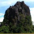 ກໍ່ເປັນອີກເມືອງໜຶ່ງທີ່ມີຈຸດເດັນດ້ານທີ່ຕັ້ງຍຸດທະສາດຂອງແຂວງ ເພາະວ່າມີເສັ້ນທາ​ງ​ເລກ 4B ຕັດຜ່ານ ແລະ ເຊື່ອມຕໍ່ໄປຫາແຂວງຊຽງຂວາງ ຈຶ່ງເປັນທ່າແຮງໄດ້ດີໃນການພັດທະຂອງພື້ນຖານໂຄງລ່າງຂອງເມືອງ ພ້ອມດຽວກັນນີ້ເມືອງດັ່ງກ່າວຍັງມີຄວາມອຸດົມສົມບຸນທາງດ້ານທຳມະຊາດ ບວກກັບຮິດຄອງປະເພນີທີ່ມີຄວາມຫຼາກຫຼາຍ ເຮັດໃຫ້ບໍລິຄັນກາຍເປັນເມື່ອງທີ່ໜ້າສົນໃຈຂອງນັກທ່ອງທ່ຽວຫຼາຍໆຄົນ. ຖໍ້າຜາເມືອງ ຫຼື ຜາສາດ​ນາງ​ຜົມ​ຫອມ ກໍ່ເປັນອີກແຫຼ່ງທ່ອງທ່ຽວໜຶ່ງທີ່ມີຊື່ສຽງຂອງເມືອງ ມີທີ່​ຕັ້ງ​ຢູ່​ບ້ານ​ຜາ​ເມືອງ ​ເມືອງ​ບໍລິ​ຄັນ ຫ່າ​ງຈາກ​ເທດສະບານເມືອງ ໄປ​ຕາມ​ເສັ້ນທາ​ງ​ເລກ 4B ປະມານ [&hellip;]