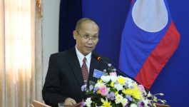 ເພື່ອຮັບປະກັນຜົນສຳເລັດຂອງວຽກງານພັດທະນາເສດຖະກິດ-ສັງຄົມ ອົງການປົກຄອງແຂວງຕ້ອງເລັ່ງຈັດຕັ້ງປະຕິບັດຫຼາຍວຽກງານຈຳເປັນ ທ່ານ ໃສຄຳ ທອງລັດ ປະທານຄະນະກຳມະການເສດຖະກິດແຜນການ ແລະ ການເງິນ ສະພາປະຊາຊົນແຂວງ ປະກອບຄຳເຫັນຕໍ່ບົດລາຍງານ ຂອງອົງການປົກຄອງແຂວງບໍລິຄຳໄຊ ໃນກອງປະຊຸມສະໄໝສາມັນເທື່ອທີ 9 ຂອງສະພາປະຊາຊົນແຂວງຊຸດທີ I ທີ່ໄດ້ຈັດຂຶ້ນໃນວັນທີ 16 ກໍລະກົດ 2020 ຢູ່ຫ້ອງປະຊຸມສະພາປະຊາຊົນຂວງບໍລິຄຳໄຊ. [&hellip;]