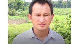        ການປູກຝັງ – ລ້ຽງສັດ ແມ່ນກິດຈະກຳໜຶ່ງ ທີ່ສືບທອດມາແຕ່ປູ່ຍ່າຕາຍາຍຂອງປະຊາຊົນລາວ, ຄົນລາວ ສ່ວນຫລາຍຍັງຕິດພັນກັບການທຳມາຫາກິນຕາມທຳມະຊາດ ອາໃສທຳມະຊາດ ແລະ ສ້າງຮັ່ງຄູນມີໂດຍນຳໃຊ້ເງື່ອນໄຂອຳນວຍສະດວກຂອງທຳມະຊາດ. ໂດຍປະຕິບັດຕາມແຜນພັດທະນາເສດຖະກິດ-ສັງຄົມ ຂອງພັກ –ລັດວາງອອກ ເພື່ອເຮັດໃຫ້ຄອບຄົວມີການພັດທະນາດີຂື້ນໄປເລື້ອຍໆ ສາມາດລຶບລ້າງຄວາມທຸກຍາກໄດ້ນັ້ນ ບ້ານນ້ຳທີ ເມືອງຄຳເກີດ [&hellip;]