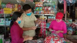 ວັນທີ 14 ກັນຍາ 2020 ນີ້ ຄະນະກຳມະການຄຸ້ມຄອງອາຫານ ແລະ ຢາ ຂັ້ນເມືອງປາກກະດິງ ແຂວງບໍລິຄຳໄຊ ໄດ້ລົງຕິດຕາມ-ກວດກາ ບັນດາຮ້ານຂາຍເຄື່ອງທີີເປັນເປົ້າຫມາຍ ຢູ່ພາຍໃນເມືອງ.       ເພື່ອກວດກາຄຸນນະພາບອາຫານສຳເລັດຮູບ ແລະ ເຄີ່ງສຳເລັດຮູບ, ຮັບປະກັນໃຫ້ຜູ້ບໍລິໂພກມີຄວາມປອດໄພ, [&hellip;]