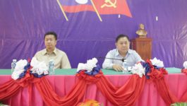 ໃນຕອນເຊົ້າ ວັນທີ 4 ກັນຍາ 2020 ທີ່ຫ້ອງປະຊຸມຫ້ອງການສາທາລະນະສຸກເມືອງຄຳເກີດ ແຂວງບໍລິຄຳໄຊ ໄດ້ຈັດຊຸດອົບຮົມຄູ່ມືກ່ຽວກັບການຮັກສາສຸຂະພາບຂັ້ນບ້ານໃຫ້ແກ່ພະນັກງານໂຮງຫມໍນ້ອຍ ແລະ ອສບ ບ້ານທົ່ວເມືອງ ເປັນປະທານໂດຍ ດຣ ຄຳພອນ ແກ້ວມະນີວົງ ຄະນະຫ້ອງການສາທາລະນະສຸກເມືອງ, ໃຫ້ກຽດເຂົ້າຮ່ວມໂດຍ ດຣ ສອນໄຊ ປັນຍານຸວົງ [&hellip;]