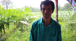        ໂດຍປະຕິບັດຕາມແນວທາງນະໂຍບາຍຂອງພັກ – ລັດ ທີ່ຊຸກຍູ້ – ສົ່ງເສີມໃຫ້ປະຊາຊົນ ນຳໃຊ້ທ່າແຮງທາງດ້ານພື້ນທີ່ ແລະ ທຳມະຊາດ ເພື່ອດຳເນີນການສ້າງເສດຖະກິດຄອບຄົວ ເປັນຕົ້ນແມ່ນ ການປູກຝັງ – ລ້ຽງສັດ ເພາະວ່າ ປະຊາຊົນລາວມີມູນເຊື້ອດຸໝັ່ນຂະຫຍັນພຽນ ແລະ [&hellip;]