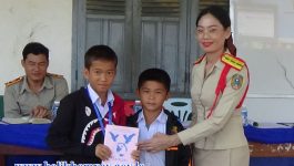 ໃນຕອນເຊົ້າຂອງວັນທີ່ 23 ຕຸລາ 2020 ກອງຈະລາຈອນ ປກສ ເມືອງບໍລິຄັນ ແຂວງບໍລິຄຳໄຊ, ໄດ້ລົງເຜີຍແຜ່ກົດລະບຽບການສັນຈອນຕາມທ້ອງຖະໜົນຫຼວງໃຫ້ນ້ອງນັກຮຽນ ໂຮງຮຽນ ມໍສໍ ນາກູນ ເມືອງບໍລິຄັນ ແຂວງບໍລິຄຳໄຊ, ນຳພາໂດຍທ່ານ ພັທ ສີຕານ ວິໄລສຸກສະໄຫວ, ຮອງຫົວໜ້າພະແນກຕຳຫຼວດ, ທັງເປັນຜູ້ຊີ້ນຳ [&hellip;]