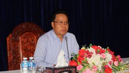 ກອງປະຊຸມຮັບຮອງຜົນການປະເມີນ ສ້າງແຂວງເປັນຫົວໜ່ວຍຍຸດທະສາດ ແລະ ສະຫຼຸບວຽກງານ 3 ສ້າງ ປະຈຳປີ 2020 ໄດ້ຈັດຂຶ້ນໃນວັນທີ 5 ພະຈິກ 2020 ຢູ່ຫ້ອງປະຊຸມຫ້ອງວ່າການແຂວງ ໂດຍການເຂົ້າຮ່ວມຂອງທ່ານ ປອ ກອງແກ້ວ ໄຊສົງຄາມ ເຈົ້າແຂວງບໍລິຄຳໄຊ, ມີການນຳຂັ້ນແຂວງ, ພະແນກການອ້ອມຂ້າງ, [&hellip;]