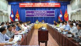 ເພື່ອເຮັດໃຫ້ການຈັດສັນນຳໃຊ້ທີ່ດິນໃຫ້ເກີດປະໂຫຍດສູງສຸດ ໄປຄຽງຄູ່ກັບການຮັກສາສະພາບແວດລ້ອມ ໃຫ້ມີຄວາມຢືນຍົງ ກອງປະຊຸມສະເໜີແຜນໂດຍຫຍໍ້ການຈັດສັນທີ່ດິນ ຄຸ້ມຄອງຊັບພະຍາກອນທຳມະຊາດ ແລະ ສິ່ງແວດລ້ອມ ໄດ້ຈັດຂຶ້ນໃນວັນທີ 4 ພະຈິກ 2020 ຢູ່ຫ້ອງປະຊຸມຫ້ອງວ່າການແຂວງ ໂດຍການເຂົ້າຮ່ວມຂອງທ່ານ ສົມມາດ ພົນເສນາ ລັດຖະມົນຕີກະຊວງຊັບພະຍາກອນທຳມະຊາດ ແລະ ສິງແວດລ້ອມ, ທ່ານ ປອ [&hellip;]