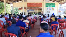 ໃນວັນທີ 4 ພະຈິກ ຜ່ານມານີ້ ຢູ່ສະໂມສອນປົກຄອງບ້ານສີວິໄລ ເມືອງປາກຊັນ ແຂວງບໍລິຄໍາໄຊ ຄະນະໂຄສະນາອົບຮົມແຂວງ ໄດ້ຈັດກອງປະຊຸມການກວດກາ – ການປະເມີນ ບ້ານທີ່ມີຄວາມຕື່ນຕົວທາງດ້ານການເມືອງສະຕິເຄົາລົບ ແລະ ປະຕິບັດລະບຽບກົດໝາຍບ້ານເມືອງ ໂດຍເປັນກຽດເຂົ້້າຮ່ວມເປັນປະທານຂອງທ່ານ ນາງ ສຸດສະດາ ໂສພາ ຮອງຫົວໜ້າຄະນະໂຄສະນາອົບຮົມແຂວງບໍລິຄຳໄຊ, ທ່ານ [&hellip;]