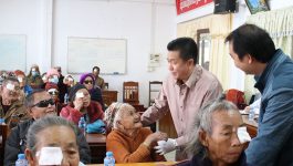 ໃນວັນທີ 11 ພະຈິກ 2020 ນີ້ ຢູ່ທີ່ຫ້ອງປະຊຸມໂຮງໝໍຊຸມຊົນເມືອງຄໍາເກີດ ແຂວງບໍລິຄຳໄຊ ໄດ້ຈັດພິທີເປິດຕາທີ່ໄດ້ຜ່າຕັດມາແຕ່ວັນທີ 9-10 ເດືອນພະຈິກ ໂດຍການເຂົ້າຮ່ວມຂອງທ່ານ ດຣ ສອນໄຊ ປັນຍານຸວົງ ຫົວໜ້າພະແນກສາທາລະນະສຸກແຂວງບໍລິຄຳໄຊ, ທ່ານ ຜາສຸກ ຈູມມາລາວົງ ຮອງເຈົ້າເມືອງຄຳເກີດ ແລະ [&hellip;]