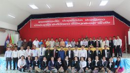   ກອງປະຊຸມແລກປ່ຽນບົດຮຽນ ລະຫວ່າງ ເມືອງທ່າພະບາດ ແຂວງບໍລິຄຳໄຊ ກັບ ນັກສຶກສາປະລິນຍາຕີ ຮຸ່ນທີ 24 ຂອງສະຖາບັນການເມືອງການປົກຄອງແຫ່ງຊາດ ເມືອງປາກງື່ມ ນະຄອນຫລວງວຽງຈັນ ໄດ້ຈັດຂຶ້ນໃນວັນທີ 4 ພະຈິກ 2020 ຢູ່ຫ້ອງປະຊຸມປົກຄອງເມືອງທ່າພະບາດ, ເປັນກຽດເຂົ້າຮ່ວມ ໂດຍທ່ານ ຄໍາປຸ່ນ [&hellip;]