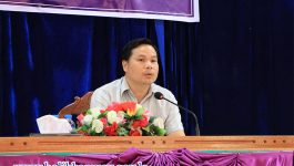 ເພື່ອເປັນການຖອດຖອນແລກປ່ຽນບົດຮຽນ ໃນການຈັດຕັ້ງປະຕິບັດວຽກງານຄຸ້ມຄອງກອງທຶນພັດທະນາບ້ານ ຂັ້ນເມືອງ ໃຫ້ມີຄວາມເປັນເອກະພາບ ແລະ ຮັບປະກັນໃນການຄຸ້ມຄອງຕິດຕາມວຽກງານດັ່ງກ່າວ ໃນວັນທີ 30 ທັນວາ 2020 ຢູ່ສະໂມສອນປົກຄອງເມືອງປາກຊັນ ໄດ້ຈັດກອງປະຊຸມສະຫຼຸບວຽກງານກອງທຶນພັດທະນາບ້ານ ປະຈຳປີ 2020 ແລະ ທິດທາງແຜນການປີ 2021 ໃນທົ່ວເມືອງ ໂດຍໃຫ້ກຽດເຂົ້້າຮ່ວມເປັນປະທານຂອງທ່ານ ແສງອາລຸນ [&hellip;]