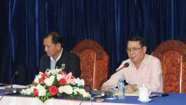 ກອງປະຊຸມປຶກສາຫາລື ຍົກລະດັບວຽກງານການທ່ອງທ່ຽວ ແລະ ກຳນົດກິດຈະກຳການທ່ອງທ່ຽວ ເຂົ້າໃນປະຕິທິນລາວທ່ຽວລາວ ປີ 2021 ໄດ້ຈັດຂຶ້ນໃນວັນທີ 16 ທັນວາ 2020 ຢູ່ຫ້ອງປະຊຸມພະແນກ ຖວທ ແຂວງ ເຂົ້າຮ່ວມໂດຍ ທ່ານ ຄົມ ດວງຈັນທາ ຫົວໜ້າກົມໂຄສະນາການທ່ອງທ່ຽວ ກະຊວງ [&hellip;]