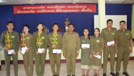    ພາຍຫຼັງທີ່ໂຮງຮຽນ ປກສ ຊັ້ນຕົ້ນ ເລກ 04 ແຂວງບໍລິຄໍາໄຊ ໄດ້ສ້າງຂະບວນການແຂ່ງຂັນກິລາ ເພື່ອຂໍ່ານັບຮັບຕ້ອນ ແລະ ສະເຫຼີມສະຫຼອງ ວັນສະຖາປະນາ ສາທາລະນະລັດ ປະຊາທິປະໄຕ ປະຊາຊົນລາວ ຄົບຮອບ 45 ປີ ( 02 [&hellip;]