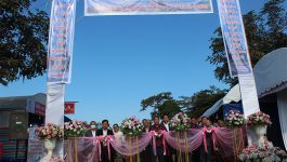     ໃນຕອນເຊົ້າຂອງວັນທີ 28 ທັນວາ 2020 ຢູ່ທີ່ງານບຸນປະເພນີນະມັດສະການວັດພຣະທາດພະບາດໂພນສັນ ເມືອງທ່າພະບາດ ແຂວງບໍລິຄຳໄຊ ໄດ້ຈັດງານຕະຫຼາດນັດ ຂາຍສິນຄ້າ ເນື່ອງໃນໂອກາດບຸນນະມັດສະການວັດພຣະທາດພະບາດໂພນສັນ ປະຈຳປີ 2020. ໃຫ້ກຽດເປັນປະທານຮ່ວມຂອງ ທ່ານ ປອ ດວງຕາ ມໍລະຄາສຸກ ຄະນະປະຈຳພັກແຂວງ, [&hellip;]