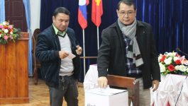 ກອງປະຊຸມທາບທາມບຸກຄະລາກອນ ຄະນະພັກຮາກຖານພະແນກຖະແຫຼງຂ່າວ, ວັດທະນະທຳ ແລະ ທ່ອງທ່ຽວແຂວງ ໄດ້ຈັດຂຶ້ນໃນວັນທີ 12 ມັງກອນ 2021 ຢູ່ຫ້ອງປະຊຸມຂອງຕົນ ໂດຍພາຍໃຕ້ການເປັນປະທານຂອງສະຫາຍ ອຸດອນ ສອນສຸລິນ ກຳມະການພັກແຂວງ ວ່າການເລຂາຄະນະພັກຮາກຖາກ ຫົວໜ້າພະແນກ ຖວທ ແຂວງ ມີຄະນະຮັບຜິດຊອບຈາກຄະນະຈັດຕັ້ງ ແລະ [&hellip;]