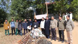    ຕອນເຊົ້າຂອງວັນທີ 12 ມັງກອນ 2021 ຢູ່ຫ້ອງປະຊຸມຫ້ອງການກະສິກຳ ແລະ ປ່າໄມ້ເມືອງໄຊຈຳພອນ ແຂວງບໍລິຄຳໄຊ ໄດ້ຈັດກອງປະຊຸມລາຍງານວຽກປະຈຳເດືອນ ທັນວາ 2020 ຂອງພູສີທົນ ໃນເດືອນທີ່ຜ່ານມາ ໂດຍເປັນປະທານ ຂອງທ່ານ ກອງສີ ໄຊຍະວົງ ຮອງເຈົ້າເມືອງໄຊຈຳພອນ, ມີທ່ານ [&hellip;]