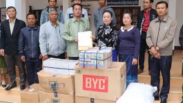   ໄລຍະນີ້ ກໍ່ເປັນໄລຍະໜຶ່ງທີ່ກ້າວເຂົ້າສູ່ລະດູໜາວ, ອາກາດຢູ່ທົ່ວທຸກໆເມືອງທຸກໆແຂວງທົ່ວປະເທດ ເວົ້າລວມ, ເວົ້າສະເພາະ ກໍ່ແມ່ນເມືອງໄຊຈຳພອນ ແຂວງບໍລິຄຳໄຊ ທີ່ເປັນເມືອງພູດອຍ ກໍ່ເປັນອີກເມືອງໜຶ່ງທີ່ປະສົບກັບຄວາມໜາວເຢັນ ຫຼາຍພໍສົມຄວນ ເພາະເປັນເມືອງໜື່ງທີ່ມີເນື້ອທີ່ພູມສັນຖານພູກວມເອົາ 95%, ເພາະສະນັ້ນ ຈຶ່ງມັກພົບກັບອາກາດເຢັນ ແລະ ອາກາດກໍ່ປ່ຽນແປງຢູ່ເລື້ອຍໆ. ໃນວັນທີ 06 ມັງກອນ [&hellip;]
