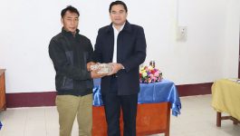 ໃນວັນທີ 11-12 ມັງກອນ 2021 ຢູ່ບ້ານໂພນເມືອງ, ບ້ານຜາບໍ, ບ້ານວັງແປັນ ແລະ ບ້ານນາໂທ ເມືອງວຽງທອງ, ແຂວງ ບໍລິຄໍາໄຊ ໄດ້ຈັດພິທີ ມອບ-ຮັບ ກອງທຶນສິນເຊື່ອຈາກແຜນງານລາວ 030 ໂດຍການເຂົ້າຮ່ວມເປັນປະທານຂອງ ທ່ານ ອາລຸນສັກ ປະທໍາມະວົງ [&hellip;]