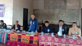   ໃນຕອນເຊົ້າວັນທີ 13 ກຸມພາ 2021 ຄະນະຜູ້ແທນຮັບສະໝັກເລືອກຕັ້ງສະມາຊິກສະພາປະຊາຊົນແຂວງບໍລິຄຳໄຊ ຊຸດທີ່ II ປະຈຳເຂດເລືອກຕັ້ງເມືອງປາກກະດິງ 6 ທ່ານ ໄດ້ລົງພົບປະພໍ່ແມ່ປະຊາຊົນ ຜູ້ມີສິດປ່ອນບັດຢູ່ຫນ່ວຍເລືອກຕັ້ງທີ 9 ຂອງເມືອງປາກກະດິງ ເພື່ອແນະນຳຕົວໂດຍໄດ້ຮັບການຕ້ອນຮັບຈາກອຳນາດການປົກຄອງບ້ານນ້ຳເດື່ອ, ບ້ານທົ່ງຮາບ ແລະ ພໍ່ແມ່ປະຊາຊົນ ຢູ່ທີ່ສະໂມສອນຂອງບ້ານນ້ຳເດື່ອ [&hellip;]