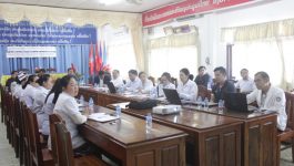 ໃນຕອນເຊົ້າຂອງວັນທີ 1 ກຸມພາ 2021 ທີ່ຫ້ອງປະຊຸມໂຮງຫມໍຊຸມຊົນເມືອງຄຳເກີດ ແຂວງບໍລິຄຳໄຊ ໄດ້ຈັດກອງປະຊຸມສະຫລຸບວຽກງານການບໍລິການການປິ່ນປົວ ປີ 2020 ແລະ ທິດທາງແຜນການ 2021 ໂດຍພາຍໃຕ້ການເປັນປະທານຂອງ ທ່ານ ດຣ ອ່ອນສີ ສີຈັນທະວົງ ຜູ້ອຳນວຍການໂຮງໝໍ, ໃຫ້ກຽດເຂົ້າຮ່ວມໂດຍ ທ່ານ [&hellip;]