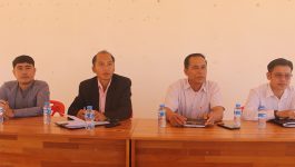   ຕອນເຊົ້າຂອງວັນທີ 8 ກຸມພາ 2021 ຢູ່ສະໂມສອນ ບ້ານຫ້ວຍຫອຍ, ເມືອງວຽງທອງ, ແຂວງບໍລິຄໍາໄຊ ໄດ້ຈັດກອງປະຊຸມ ຊຸກຍູ້ ແລະ ເກັບກໍາຂໍ້ມູນສະຖິຕິໃນການປູກມັນຕົ້ນ ໂດຍການເຂົ້າຮ່ວມຂອງ ທ່ານ ຫຼ້າ ເຈ່ຍຈາວ ຮອງຫົວໜ້າຫ້ອງການກະສິກໍາ-ປ່າໄມ້ເມືອງ, ມີຄະນະຫ້ອງການ, ພະນັກງານທີ່ກ່ຽວຂ້ອງ, [&hellip;]