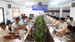 ກອງປອງປະຊຸມສະຫຼຸບການຈັດຕັ້ງປະຕິບັດການຮຽນ-ການສອນ ປະຈຳສົກປີ 2019-2020 ແລະ ທິດທາງແຜນການ ປະຈຳສົກປີ 2020-2021 ຂອງໂຮງຮຽນທິດສະດີການເມືອງ-ການປົກຄອງແຂວງ ໄດ້ຈັດຂຶ້ນໃນຕອນເຊົ້າຂອງວັນທີ 12 ມີນາ 2021 ຢູ່ຫ້ອງປະຊຸມຂອງຕົນ ໂດຍການເປັນປະທານຂອງທ່ານ ພູເຂົາເງິນ ອິນທະວົງ ກຳມະການພັກແຂວງ ຫົວໜ້າໂຮງຮຽນການເມືອງ-ການປົກຄອງແຂວງ, ມີຄະນະຄູອາຈານພາຍໃນໂຮງຮຽນ ພ້ອມດ້ວຍແຂກຖືກເຊີນ [&hellip;]