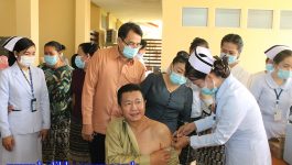 ພິທີເປີດຂະບວນການ ສັກຢາວັກຊິນກັນພະຍາດ COVID-19 ໃຫ້ກຸ່ມທີ່ມີຄວາມສ່ຽງ ໄດ້ຈັດຂຶ້ນໃນວັນທີ 11 ມີນາ 2021 ຢູ່ໂຮງໝໍແຂວງບໍລິຄຳໄຊ, ໂດຍໃຫ້ກຽດເຂົ້າຮ່ວມຂອງ ທ່ານ ປອ ສຸວັນນີ ໄຊຊະນະ ຮອງເລຂາພັກແຂວງ ປະທານສະພາປະຊາຊົນແຂວງ ແລະ ທ່ານ ວັນວິໄລ ແດນພູຫຼວງ [&hellip;]