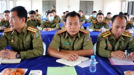   ໃນຕອນເຊົ້າວັນທີ 5 ມີນາ 2021 ຢູ່ທີຄ້າຍຄຸມຂັງ-ດັດສ້າງ ປກສ ແຂວງ ບໍລິຄໍາໄຊ ໄດ້ຈັດກອງປະຊຸມ ສະຫຼຸບວຽກງານ ປະຈໍາ 2020 ແລະ ວາງທິດທາງວຽກງານປະຈໍາ ປີ 2021 ໂດຍໃຫ້ກຽດເຂົ້າຮ່ວມຂອງທ່ານ ພັອ ກົງຈັນ [&hellip;]