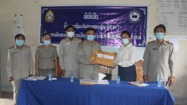 ພິທີເປີດການສອບເສັງຈົບຊັ້ນມັດທະຍົມຕອນປາຍຊັ້ນ ມ.7 ລະບົບບໍາລຸງ ປະຈຳສົກຮຽນ 2020-2021 ໄດ້ຈັດຂຶ້ນໃນຕອນບ່າຍ ຂອງວັນທີ 2 ສິງຫາ 2021 ຢູ່ທີ່ສູນການສຶກສານອກໂຮງຮຽນ ເມືອງປາກກະດິງ ແຂວງບໍລິຄໍາໄຊ, ໂດຍການເປັນປະທານ ຂອງທ່ານ ໂພເພັດ ກຸນນາວົງ ຮອງຫົວຫນ້າພະແນກສຶກສາທິການ ແລະ ກິລາແຂວງ [&hellip;]
