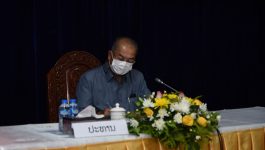 ໃນຕອນບ່າຍຂອງວັນທີ 03 ສິງຫາ 2021 ຢູ່ທີ່ຫ້ອງປະຊຸມຫ້ອງວ່າການແຂວງ ທ່ານ ກິແກ້ວ ໄຂຄຳພິທູນ ກຳມະການກົມການເມືອງສູນກາງພັກ ຮອງນາຍົກລັດຖະມົນຕີ ແຫ່ງ ສປປລາວ ຫົວໜ້າສະເພາະກິດເພື່ອປ້ອງກັນ, ຄວບຄຸມ ແລະ ແກ້ໄຂການລະບາດຂອງພະຍາດໂຄວິດ-19 ຂັ້ນສູນກາງ ພ້ອມດ້ວຍຄະນະ ໄດ້ລົງພົບປະໂອ້ລົມພະນັກງານຫຼັກແຫຼ່ງ ແລະ [&hellip;]