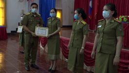 ຢູ່ທີ່ຫ້ອງປະຊຸມເບີ 1 ກອງບັນຊາການ ປກສ ແຂວງ ບໍລິຄໍາໄຊ ຕອນເຊົ້າວັນທີ 02 ສິງຫາ 2021 ສະຫະພັນແມ່ຍິງຮາກຖານ ປກສ ແຂວງ ໄດ້ຈັດພິທິປາຖະກະຖາມູນເຊື້ອວັນສ້າງຕັ້ງສະຫະພັນແມ່ຍິງລາວ ຄົບຮອບ 66 ປີ ( ວັນທີ 20 [&hellip;]