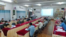 ບັ້ນຊຸດອົບຮົມຍົກລະດັບວຽກງານອະນາໄມ ແລະ ຂ້າເຊື້ອພະຍາດໂຄວິດ-19 ຢູ່ແຂວງ ໄດ້ຈັດຂຶ້ນໃນຂອງວັນທີ 8 ຕຸລາ 2021 ຢູ່ຫ້ອງປະຊຸມພະແນກສາທາລະນະສຸກແຂວງ ເປັນກຽດເຂົ້າຮ່ວມກ່າວເປີດຊຸດອົບຮົມຂອງ ທ່ານ ດຣ ນາງ ດວງຕາ ເລື່ອງມີໄລ ຮອງຫົວຫ້ນາພະແນກສາທາລະນະສຸກແຂວງ ບໍລິຄຳໄຊ, ມີສໍາມະນາກອນຈາກບັນດາພະແນກການ, ກົມກອງ, ຫ້ອງການ, [&hellip;]