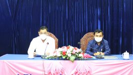 ບັ້ນດຳເນີນຊີວິດການເມືອງກວດກາໜ່ວຍພັກປອດໃສ, ເຂັ້ມແຂງ, ໜັກແໜ້ນ ທົ່ວຮາກຖານພັກພະແນກຖະແຫຼງຂ່າວ, ວັດທະນະທຳ ແລະ ທ່ອງທ່ຽວແຂວງ ໄດ້ຈັດຂຶ້ນໃນວັນທີ 23 ພະຈິກ 2021 ຢູ່ຫ້ອງປະຊຸມຂອງຕົນ ໂດຍການເຂົ້າຮ່ວມເປັນປະທານຂອງສະຫາຍ ບຸນສົງ ເພັດຈະເລີນ ຄະນະປະຈຳພັກແຂວງ ຫົວໜ້າຄະນະຈັດຕັ້ງແຂວງ, ສະຫາຍ ສົນທອງ ວີບຸນກວ້າງ [&hellip;]