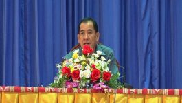         ກອງປະຊຸມ ເຜີຍແຜ່ເອກະສານ ກ່ຽວກັບການຈັດຕັ້ງປະຕິບັດ ວາລະແຫ່ງຊາດ ວ່າດ້ວຍການແກ້ໄຂຄວາມຫຍຸ້ງຍາກ ດ້ານເສດຖະກິດ-ການເງິນ ( 2021-2023 ) ໄດ້ຈັດຂື້ນໃນຕອນເຊົ້າຂອງວັນທີ 22 ພະຈິກ 2021 ຢູ່ທີ່ສະໂມສອນໃຫຍ່ຂອງແຂວງ ໃຫ້ກຽດເຜີຍແຜ່ໂດຍ ທ່ານ [&hellip;]