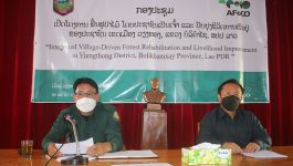      ຕອນເຊົ້າຂອງວັນທີ 16 ພະຈິກ 2021 ຢູ່ຫ້ອງການບ້ານນໍ້າຢ້າງ, ເມືອງວຽງທອງ, ແຂວງບໍລິຄໍາໄຊ ໄດ້ຈັດກອງປະຊຸມ ເປີດໂຄງການຟື້ນຟູປ່າໄມ້ເຂດພູແຄນ ໂດຍປະຊາຊົນເປັນເຈົ້າ ເປັນກຽດເຂົ້າຮ່ວມຂອງ ທ່ານ ຂັນມີໄຊ ມີພິມວົງ ຫົວໜ້າຂະແໜງປ່າໄມ້ແຂວງ, ທ່ານ ໄຊພອນ ວ່າເຊັ້ງວື່ ຮອງຫົວໜ້າຫ້ອງວ່າການເມືອງວຽງທອງ, [&hellip;]