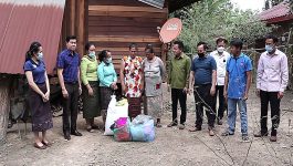 ມອບເຄືອງຊ່ວຍເຫຼືອໃຫ້ຄອບຄົວທຸກຍາກ ຢູ່ບ້ານສວນສະຫວັນ