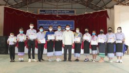 ພິທີເປີດບັ້ນແຂ່ງຂັນນັກຮຽນເກັ່ງ ປ5, ມ4, ມ7 ແລະ ຕອບຖາມວິທະຍາສາດ ທົ່ວແຂວງບໍລິຄໍາໄຊ ປະຈຳສົກຮຽນ 2021 – 2022 ໄດ້ຈັດຂື້ນ ໃນວັນທີ 1 ເມສາ 2022 ຢູ່ທີ່ໂຮງຮຽນມັດທະຍົມສົມບູນປາກກະດິງ ເມືອງປາກກະດິງ ແຂວງບໍລິຄໍາໄຊ, ໂດຍການເປັນປະທານ [&hellip;]