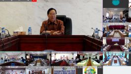 ກອງປະຊຸມທາງໄກຜ່ານລະບົບວີດີໂອຄອນເຟີເຣັ້ນ ປະເມີນການຈັດຕັ້ງປະຕິບັດກົດໝາຍ ໄດ້ຈັດຂຶ້ນໃນວັນທີ 8 ເມສາ 2022 ໂດຍການເປັນປະທານຂອງທ່ານ ສຈ.ປອ ຈະເລີນ ເຍຍປາວເຮີ ຮອງປະທານສະພາແຫ່ງຊາດ ມີຄະນະຮັບຜິດຊອບຊີ້ນໍາການປະເມີນການຈັດຕັ້ງປະຕິບັດກົດໝາຍ, ບັນດາກະຊວງ, ສະພາປະຊາຊົນແຂວງ ແລະ ພາກສ່ວນກ່ຽວຂ້ອງເຂົ້າຮ່ວມ, ສຳລັບແຂວງບໍລິຄຳໄຊ ເປັນກຽດເຂົ້າຮ່ວມຂອງທ່ານ ເລື່ອນວິໄລ ຈັນທະລາພັນ [&hellip;]