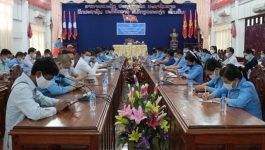 ໃນຕອນເຊົ້າຂອງວັນທີ 29 ເມສາ 2022 ຢູ່ທີ່ຫ້ອງປະຊຸມຊັ້ນ 3 ຫ້ອງວ່າການປົກຂອງ ເມືອງຄຳເກີດ, ແຂວງບໍລິຄຳໄຊ ໄດ້ຈັດພິທີປາຖະກະຖາລະນຶກວັນກຳມະກອນສາກົນ 1 ພຶດສະພາ ຄົບຮອບ 136 ປີ ( ວັນທີ 1/5/1886 – 1/5/2022 [&hellip;]