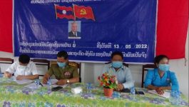 ໃນຕອນເຊົ້າຂອງວັນທີ່ 13 ພຶດສະພາ 2022 ບ້ານບໍ່ ເມືອງບໍລິຄັນ ແຂວງ ບໍລິຄຳໄຊ ໄດ້ເປີດກອງປະຊຸມໃຫຍ່ຂອງບ້ານຂື້ນ ເພື່ອປ່ອນບັດຄັດເລືອກເອົາບຸກຄະລາກອນ ມາເປັນນາຍບ້ານຊຸດໃໝ່, ໂດຍພາຍໃຕ້ການເປັນປະທານ ຂອງ ທ່ານ ພັທ ແກ້ວສຸວັນ ວັນນະແຝງ ຫົວໜ້າກອງບັນຊາການ ປກສ ເມືອງບໍລິຄັນ, [&hellip;]
