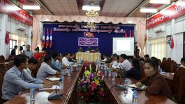 ເພື່ອເຮັດໃຫ້ຜູ້ປະກອບການທຸລະກິດເຂົ້າຫາແຫຼ່ງທຶນໄດ້ສະດວກ ແລະ ເຮັດໃຫ້ການດຳເນີນທຸລະກິດ ຂອງຜູ້ປະກອບການມີຄວາມໝັ້ນຄົງ ແລະ ຍືນຍາວ, ໃນວັນທີ 26 ພຶດສະພາ 2022  ຢູ່ທີ່ຫ້ອງປະຊຸມຊັ້ນ 3 ຫ້ອງວ່າການເມືອງຄຳເກີດ ແຂວງບໍລິຄຳໄຊ ໄດ້ຈັດພິທີປະກາດການຈັດຕັ້ງສະພາການຄ້າ ແລະ ອຸດສາຫະກຳເມືອງ, ໃຫ້ກຽດເຂົ້າຮ່ວມໂດຍທ່ານ ໄກສອນ ຈັນສີນາ [&hellip;]
