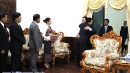 ໃນວັນທີ 29 ກໍລະກົດ 2022 ຢູ່ຫ້ອງຮັບຮອງຂອງແຂວງ ທ່ານ ປອ ກອງແກ້ວ ໄຊສົງຄາມ ກຳມະການສູນກາງພັກ ເລຂາພັກແຂວງ ເຈົ້າແຂວງບໍລິຄຳໄຊ ສປປ ລາວ ພ້ອມດ້ວຍຄະນະ ໄດ້ຕ້ອນຮັບການມາຢ້ຽມຢາມເຮັດວຽກຂອງ ທ່ານ ເຈີ່ນດິ່ງວັນ ຮອງເລຂາຜູ້ປະຈຳການຄະນະພັກແຂວງ ຫົວໜ້າຄະນະຜູ້ແທນສະພາ [&hellip;]