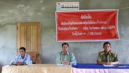 ໃນຕອນເຊົ້າຂອງວັນທີ 11 ສິງຫາ 2022 ຢູ່ຫ້ອງການບ້ານນ້ຳອ້ອນ ເມືອງໄຊຈຳພອນ ແຂວງບໍລິຄຳໄຊ ໄດ້ຈັດພິທີເປີດສ້າງຄອບຄົວ ແລະ ບ້ານປ້ອງກັນຄວາມສະຫງົບດີ, ໂດຍການເຂົ້າຮ່ວມເປັນປະທານຂອງທ່ານ ກອງສີ ໄຊຍະວົງ ຮອງເຈົ້າເມືອງໄຊຈພອນ, ມີທ່ານ ພັທ ຄຳສາວ ອຸດົມໄຊ ຮອງກອງບັນຊາການ ປກສ [&hellip;]