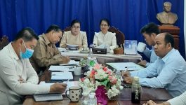 ເພື່ອເຮັດໃຫ້ວຽກງານໂຄສະນາເຜີຍແຜ່ກົດໝາຍ ລົງເລິກ ແລະ ເຂົ້າເຖິງທ້ອງຖິ່ນຢ່າງແທ້ຈິງ ໂດຍຕິດພັນກັບ 2 ວາລະແຫ່ງຊາດ, ໃນວັນທີ 02 ສິງຫາ 2022 ຢູ່ພະແນກຍຸຕິທຳ ແຂວງບໍລິຄຳໄຊ ໄດ້ຈັດກອງປະຊຸມແລກປ່ຽນບົດຮຽນ ຮ່ວມກັບ ກົມໂຄສະນາເຜີຍແຜ່ກົດໝາຍ ໂດຍການເຂົ້າຮ່ວມຂອງທ່ານນາງ ວັນນາ ປະເສີດກຸນ ຫົວໜ້າພະແນກຍຸຕິທໍາແຂວງບໍລິຄຳໄຊ [&hellip;]
