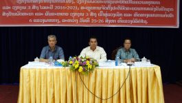 ກອງປະຊຸມທາບທາມຮ່າງບົດສະຫຼຸບວຽກງານກໍ່ສ້າງຮາກຖານການເມືອງ, ວຽກງານພັດທະນາຊົນນະບົດຮອບດ້ານ ແລະ ວຽກງານ 3 ສ້າງ ຄັ້ງວັນທີ 25-26 ສິງຫາ 2022 ພາຍໃຕ້ການເປັນປະທານຂອງ ທ່ານ ເພັດ ພົມພິພັກ ກຳມະການສູນກາງພັກ, ລັດຖະມົນຕີກະຊວງກະສິກຳ ແລະ ປ່າໄມ້ ທ່ານ ອານຸພາບ [&hellip;]