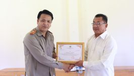 ໃນວັນທີ 2 ສິງຫາ 2022 ທີ່ຫ້ອງການກຸ່ມພັດທະນາທ່າແວ້ງ ເມືອງຄຳເກີດ ແຂວງບໍລິຄຳໄຊ ໄດ້ຈັດກອງປະຊຸມສະຫຼຸບວຽກງານກໍ່ສ້າງຮາກຖານຕາມສາຍຕັ້ງຂະແໜງສຶກສາທິການ ແລະ ກິລາປະຈໍາກຸ່ມທ່າແວ້ງ ໂດຍການເປັນປະທານຂອງ ທ່ານ ອາຈານ ຫົງຄໍາ ພໍທຸ່ນພະໄທ ຮອງຫົວໜ້າຫ້ອງການສຶກສາທິການ ແລະ ກິລາເມືອງ, ມີພະນັກງານກໍ່ສ້າງຮາກຖານ, ປະທານກຸ່ມສຶກສາ, [&hellip;]