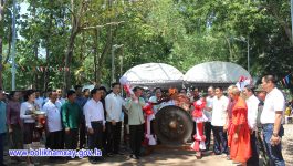 ພິທີເປີດນໍາໃຊ້ເສັ້ນທາງເບຕົງ ເຂົ້າວັດນາຄານິມິດໂພນສັນ ໄດ້ຈັດຂຶ້ນໃນວັນທີ 23 ສິງຫາ 2022 ຢູ່ບ້ານທ່າໂພນສັນ ເມືອງທ່າພະບາດ ໃຫ້ກຽດເຂົ້າຮ່ວມເປີດພິທີໃນຄັ້ງນີ້ ໂດຍທ່ານ ຄໍາແຫວນ ປັນຍານຸວົງ ຮອງເຈົ້າແຂວງບໍລິຄໍາໄຊ, ທ່ານ ສົມສົດ ແສງອາພອນ ເຈົ້າເມືອງທ່າພະບາດ ມີການນໍາຂອງເມືອງ, ແຂກທີ່ຖືກເຊີນ, ນັກທຸລະກິດ [&hellip;]