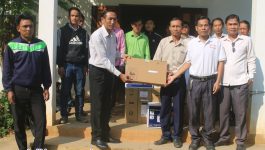 ໃນວັນທີ 7 ກັນຍາ 2022 ຢູ່ຫ້ອງການແຜນການ ແລະ ການລົງທຶນ ເມືອງວຽງທອງ ແຂວງບໍລິຄຳໄຊ ພະແນກແຜນການ ແລະ ການລົງທຶນແຂວງ ໄດ້ນໍາເອົາອຸປະກອນໄອທີ ມາມອບໃຫ້ 7 ບ້ານ ຢູ່ເມືອງວຽງທອງ ໃຫ້ກຽດມອບເຄື່ອງໂດຍ ທ່ານ ສີສຸວັນ [&hellip;]