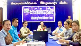 ໃນວັນທີ 28 ກັນຍາ 2022 ຢູ່ຫ້ອງປະຊຸມສະຫະພັນແມ່ຍິງແຂວງ ທ່ານ ນາງ ຄຳປິວ ສີສົມບັດ ປະທານຄະນະບໍລິຫານງານສະຫະພັນແມ່ຍິງແຂວງ ພ້ອມດ້ວຍຄະນະ ໄດ້ເຂົ້າຮ່ວມກອງປະຊຸມສໍາມະນາແມ່ຍິງ 3 ປະເທດ ໂດຍຜ່ານລະບົບກອງປະຊຸມທາງໄກ ໃນຫົວຂໍ້ “ ແມ່ຍິງຫວຽດນາມ, ລາວ ແລະ [&hellip;]