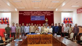 ກອງປະຊຸມຊຸກຍູ້ວຽກງານສຶກສາ – ສາທາລະນະສຸກ ໄດ້ຈັດຂຶ້ນໃນວັນທີ 13 ກັນຍາ 2022 ຢູ່ສະໂມສອນເມືອງ ໄຊຈຳພອນ ພາຍໃຕ້ການເປັນປະທານຂອງທ່ານ ຄຳແຫວນ ປັນຍານຸວົງ ຮອງເຈົ້າແຂວງບໍລິຄຳໄຊ ຜູ້ຊີ້ນຳວຽກງານຂົງເຂດວັດທະນະທໍາສັງຄົມ, ມີບັນດາຫົວຫນ້າພະແນກການທີ່ກ່ຽວຂ້ອງ, ການນໍາ ແລະ ພະນັກງານຫລັກແຫລ່ງຂອງເມືອງ ເຂົ້າຮ່ວມ. ໃນພິທີ [&hellip;]
